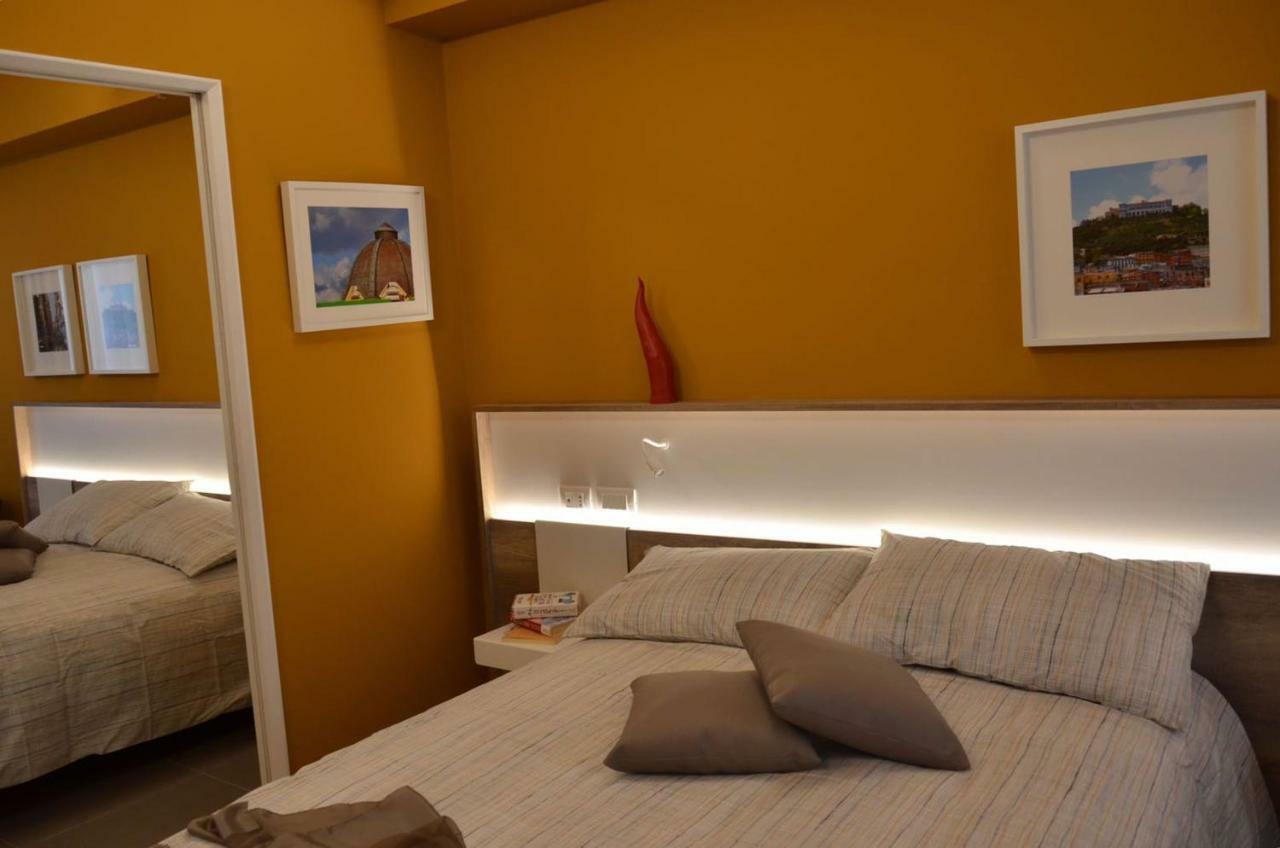 Bed and Breakfast Bed In Centro Neapol Exteriér fotografie